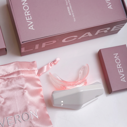 Averon™ 4 Wavelength LED Lip Therapy